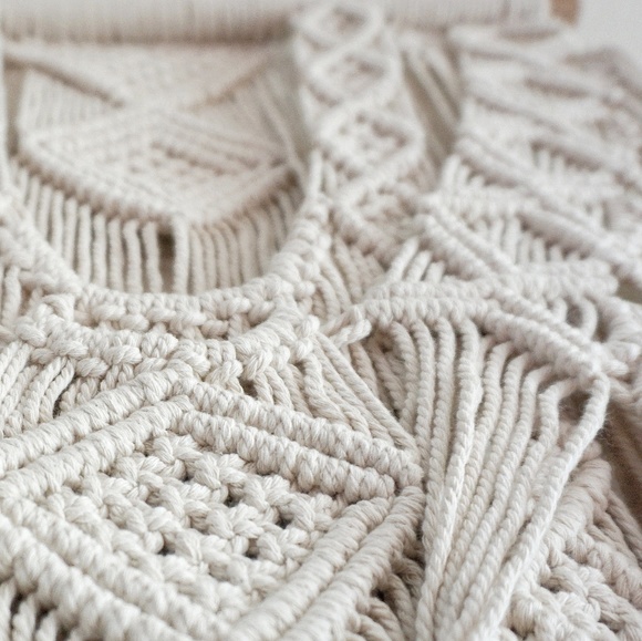 Macrame Wall Hanging Large - Picture 2 of 5